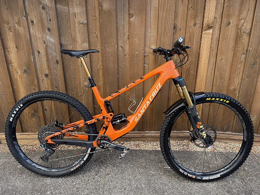 2022 Santa Cruz Hightower CC X01