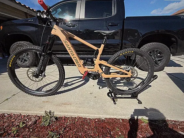 2024 Santa Cruz Bullit GX AXS MX Large MINT!!!Used less than 15X's