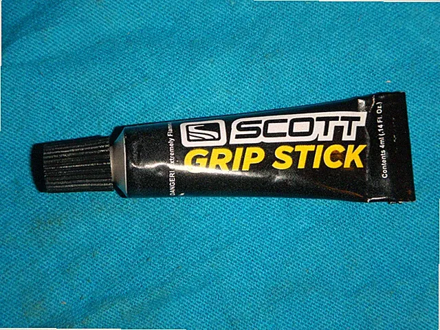Handlebar Hand Grip Glue Cement Adhesive Santa Cruz Next Scott Norco Niner Ghost