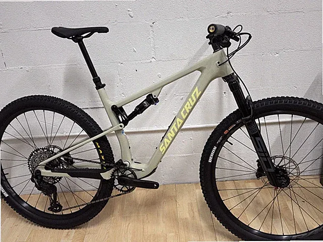 Santa Cruz Blur 70 Trail Carbon Mountain Bike