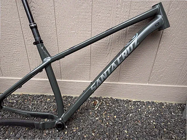 Santa Cruz Chameleon 2024 Frame XL MATTE Black