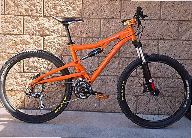 Santa Cruz Heckler 6 Mountain Bike Small Full Suspension