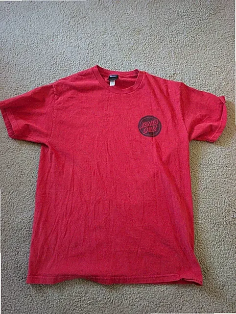 Santa Cruz Skateboards Men's T-Shirt Large Red Wave Retro Logo Graphic Skate Tee